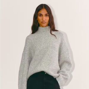 Everlane Gray The Cloud oversized Turtleneck Sweater